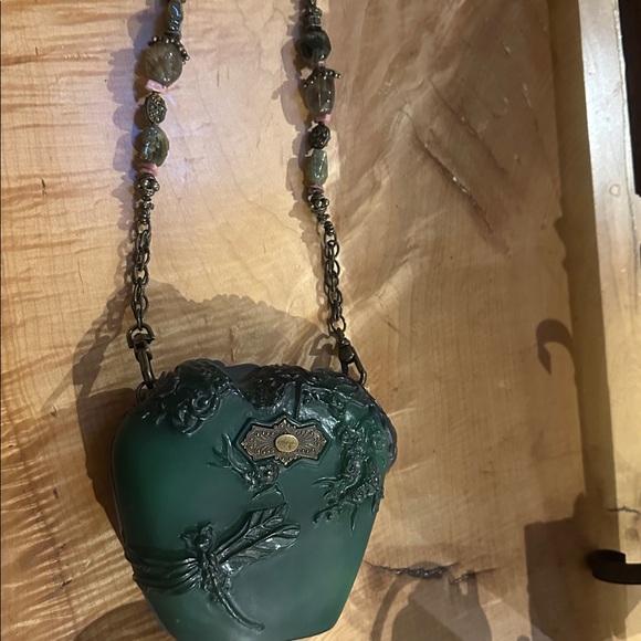 Rare Maya Evangelista Boho Frost Dragonfly Resin Shoulder Bag Beaded chain Strap - Picture 3 of 7